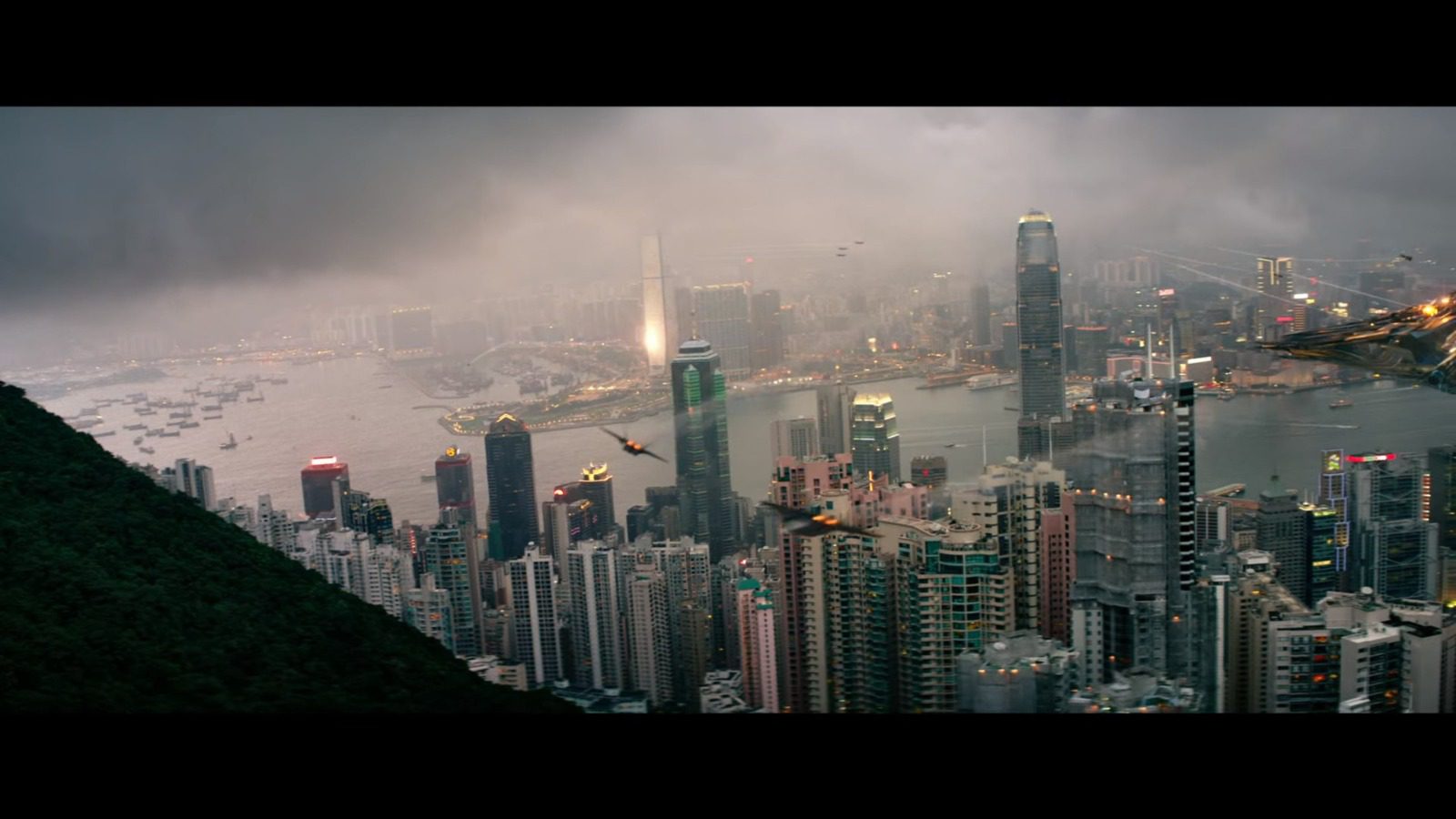 《變形金剛4》，香港島的小馬山及盧吉道成為場景